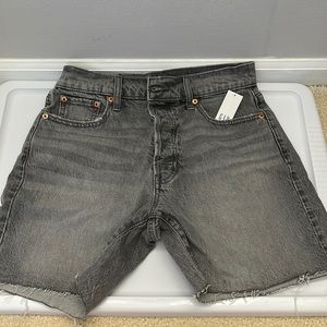 Gap cheeky midi short | high rise